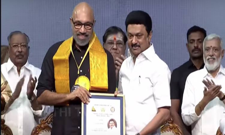 Actor Sathyaraj was awarded 'Artist Award' by Chief Minister M.K. Stalin