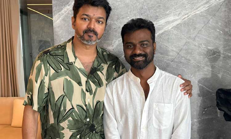 'Amaran' director meeting with actor Vijay