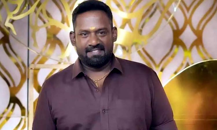 Robo Shankar playing the lead role!