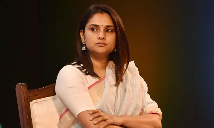 The truth should be revealed by a proper investigation into the Dharmasthala Issue - Actress Ramya |