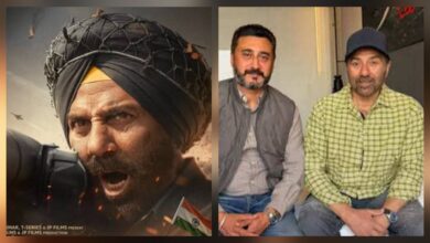 Sunny Deol meeting family of Vir Paramavir Chakra Flying Officer Nirmal Jit Singh Sekhon [Source : Social Media]