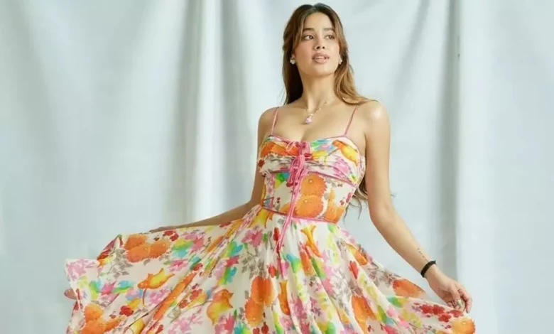 No 'excuse' for online bullying against Arjun Kapoor: Janhvi Kapoor