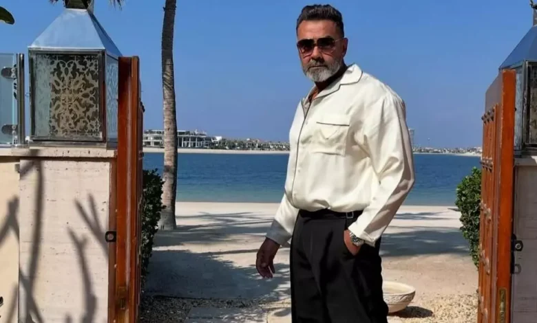 Bobby Deol says that his father Dharmendra’s passing has brought him closer to Esha Deol and Ahana Deol