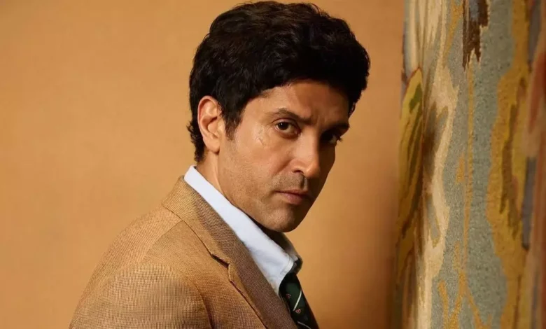 I should go back to acting: Farhan Akhtar