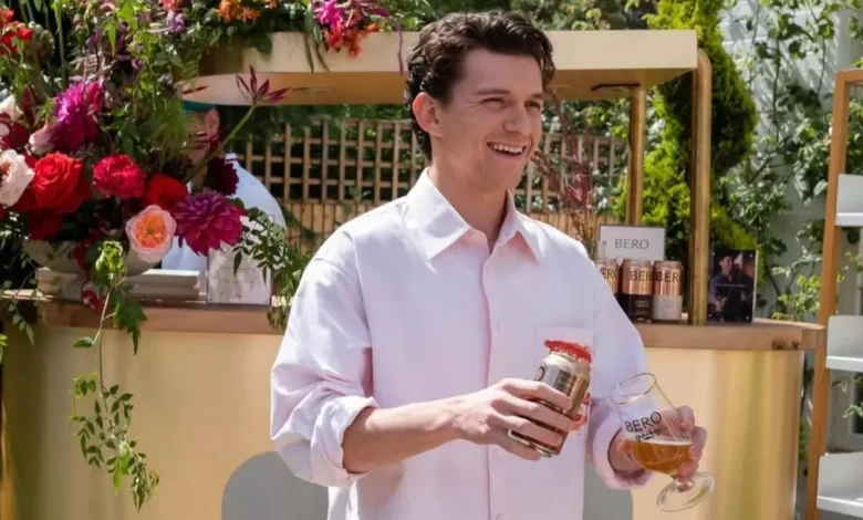 Tom Holland hopes to mentor next Spider-Man like Robert Downey Jr did for him