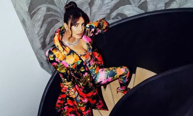 Priyanka Chopra Jonas hails Madhuri Dixit for ‘Maa Behen’