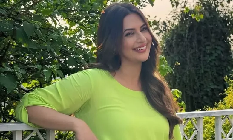 Women need time and support: Divyanka Tripathi on postpartum bounce back expectations